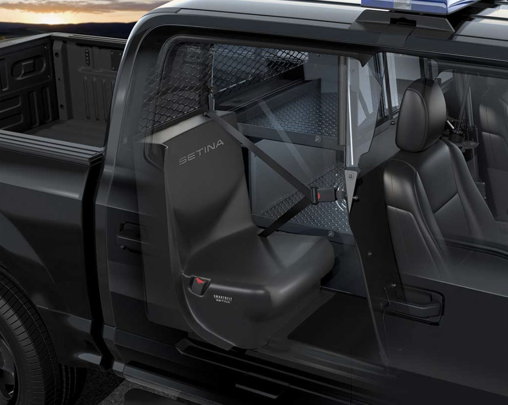 Setina Interior Partitions - Trans Max for Trucks — Lightning